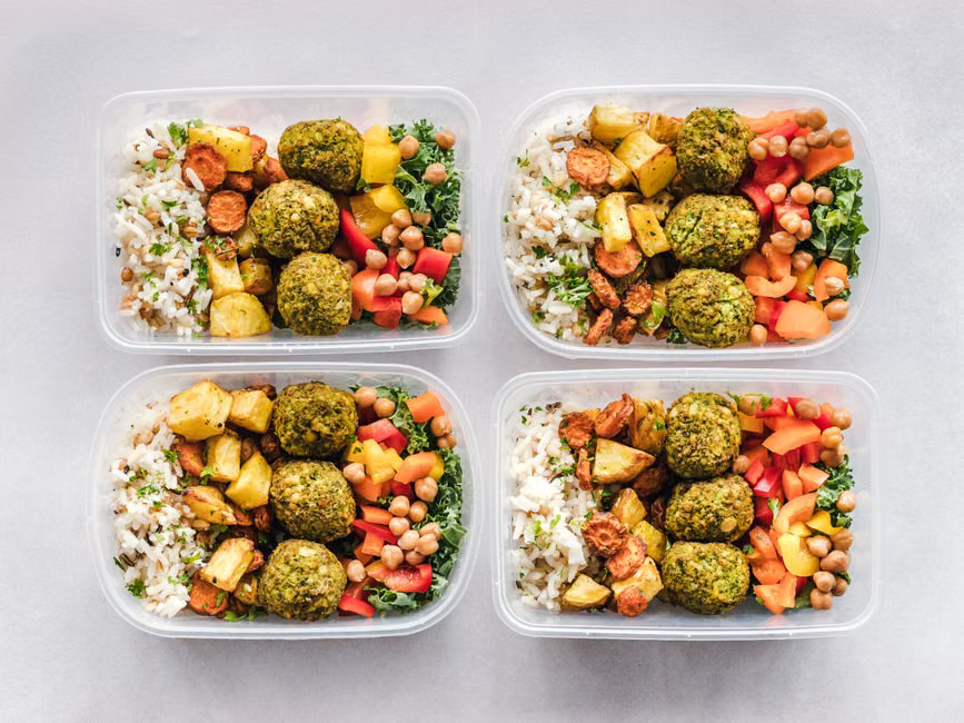 The Ultimate Guide to Meal Prep in 2026: Save Time, Eat Well, and Love Your Leftovers